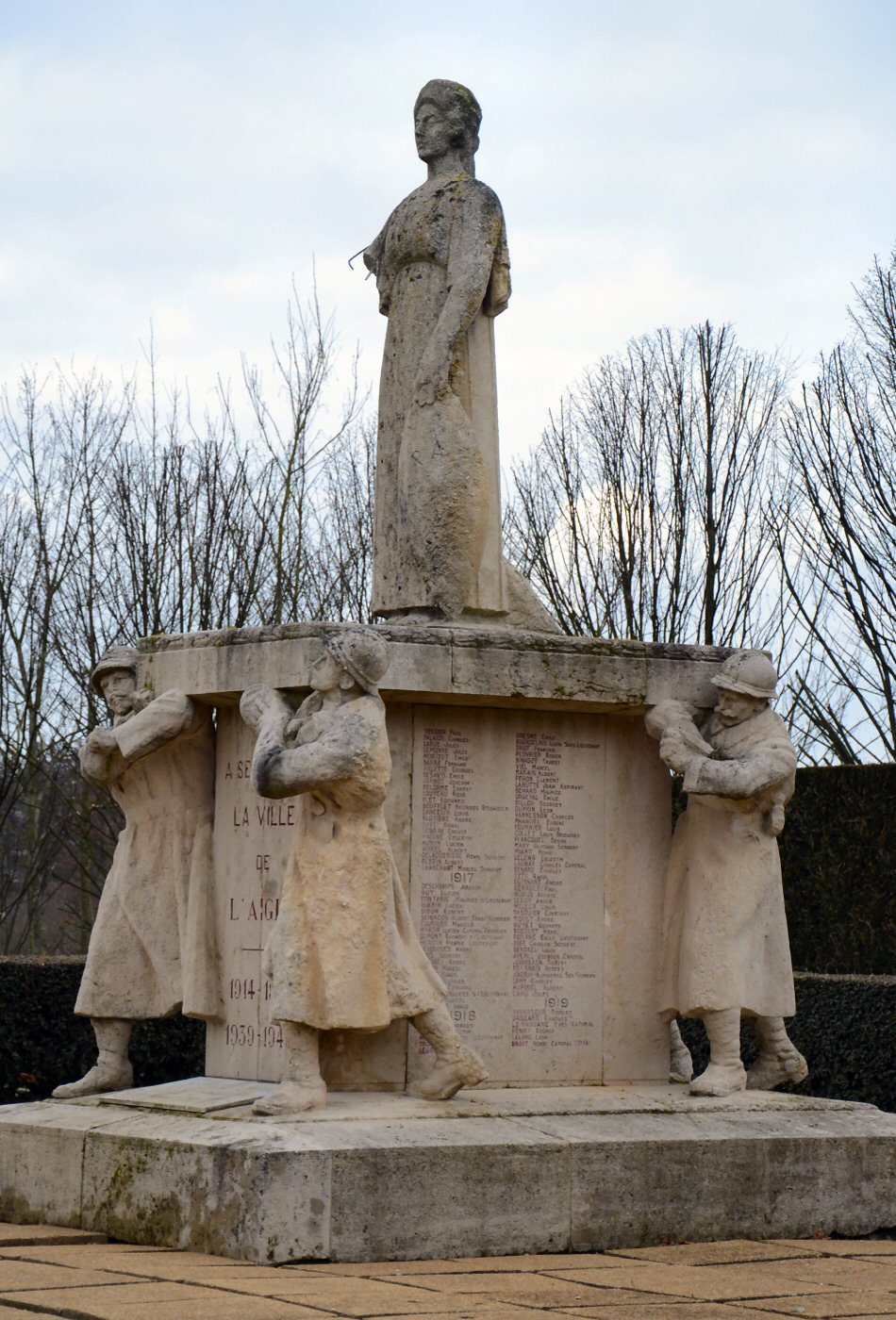 Monument aux morts de l'Aigle