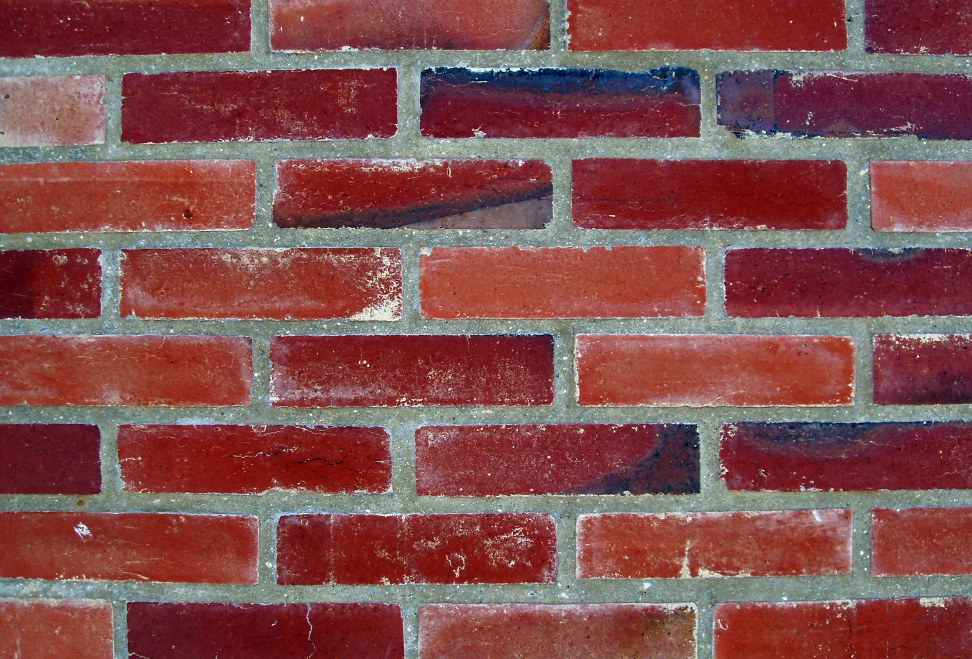 Mur en briques rouges